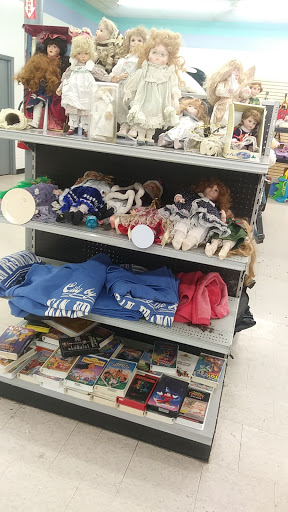 Thrift Store «Value Village Thrift Store», reviews and photos, 4451 Central Ave, Charlotte, NC 28205, USA