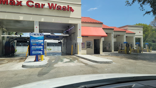 Max carwash en Deerfield Beach