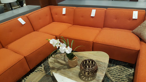 Furniture Store «Living Spaces - Glendale, AZ», reviews and photos, 6767 W Bell Rd, Glendale, AZ 85308, USA
