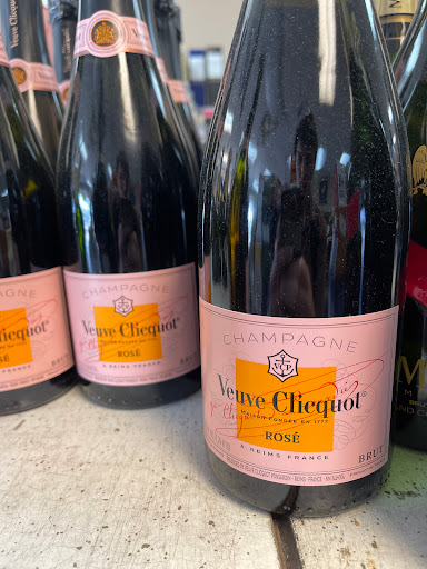 Liquor Store «1005 LIquor at Championsgate», reviews and photos, 8305 Champions Gate Blvd, Championsgate, FL 33896, USA