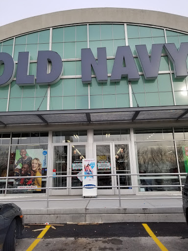 Clothing Store «Old Navy», reviews and photos, 13915 20th Ave, College Point, NY 11356, USA