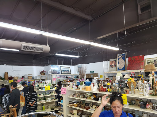 Thrift Store «Goodwill Retail Store & Donation Center», reviews and photos