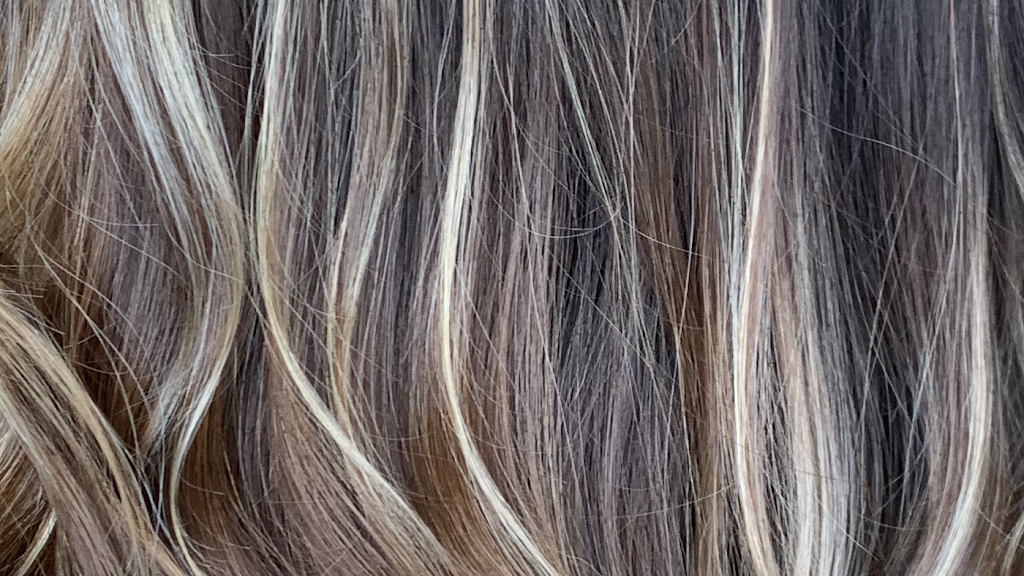 Southern Charm Salon 29070