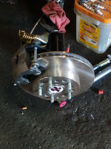 Auto Repair Shop «Gearhead Auto & Customz», reviews and photos, 1283 Brice Rd, Reynoldsburg, OH 43068, USA