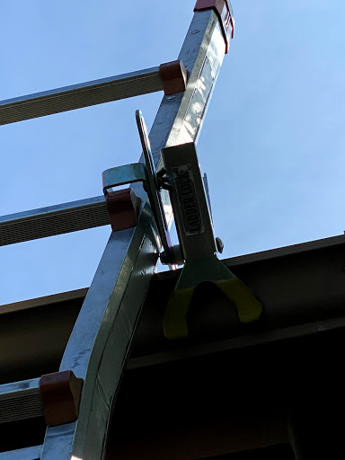 Roofing Contractor «Lon Smith Roofing & Construction», reviews and photos, 904 E Waggoman St, Fort Worth, TX 76110, USA