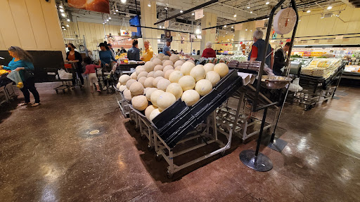 Produce Market «Freshfields Farm», reviews and photos, 400 Compton St, Orlando, FL 32806, USA