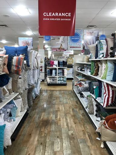 Department Store «T.J. Maxx», reviews and photos, 800 Cypress Gardens Blvd, Winter Haven, FL 33880, USA