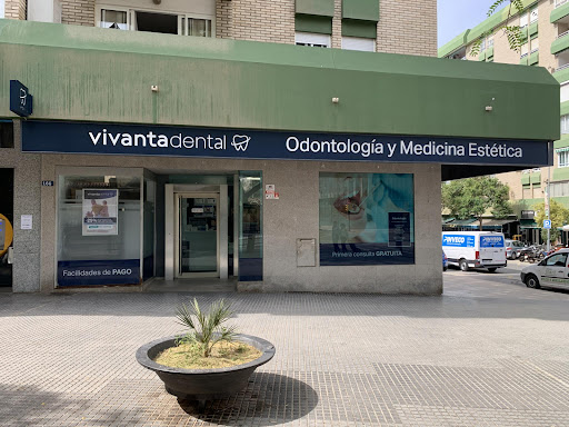 Global Dental & Esthetic ( Dentarcos) - Calle Manuel Pérez Regordán, 4, 11630 Arcos de la Frontera, Cádiz