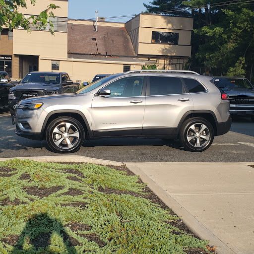 Car Dealer «Hudson Valley Chrysler Dodge Jeep Ram», reviews and photos, 200 Auto Park Pl, Newburgh, NY 12550, USA