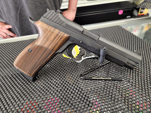 Pawn Shop «Irving Super Pawn & Gun», reviews and photos, 580 S Belt Line Rd, Irving, TX 75060, USA