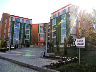 Karabük Üniversitesi İlahiyat Fakültesi