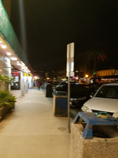 Grocery Store «Neighbor-Saver Market», reviews and photos, 2144 Avenida De La Playa, La Jolla, CA 92037, USA