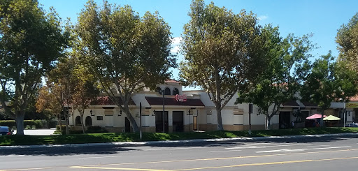 Quickie's Oil Change en La Verne