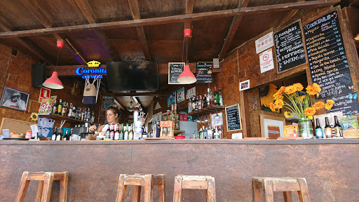 Chiringuito Waves Beach Bar