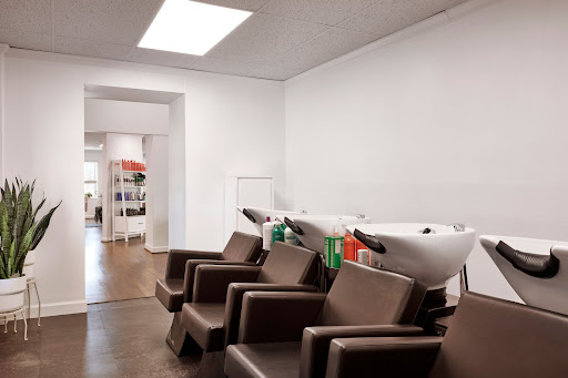 Beauty Salon «Instinct Salon», reviews and photos, 1703 Spring Garden St, Greensboro, NC 27403, USA