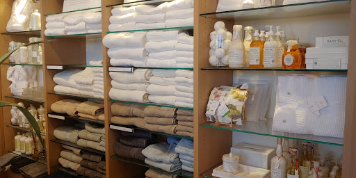 Furniture Store «Pottery Barn», reviews and photos, 11800 W Broad St Ste 1404, Richmond, VA 23233, USA