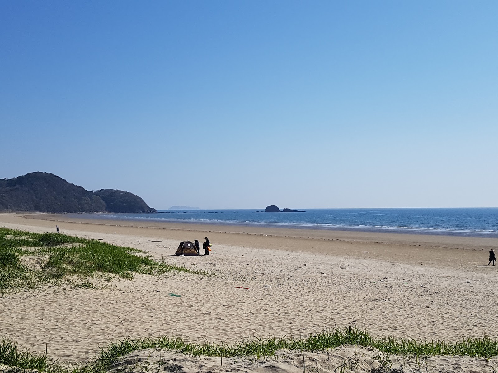 Photo de Taean Beach avec sable lumineux de surface
