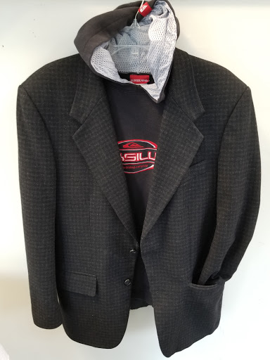 Thrift Store «Beverly Bootstraps Thrift Shop», reviews and photos, 198 Rantoul St, Beverly, MA 01915, USA