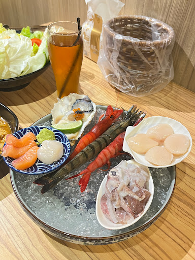 可汗大叔 海鮮火鍋 醬蝦醬蟹專賣店 的照片