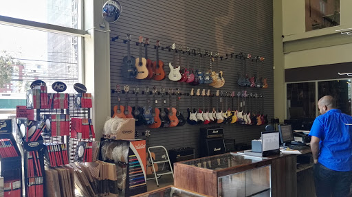 Musical instruments stores Santo Domingo