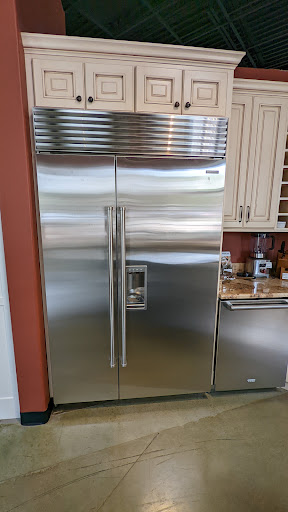 Shopping Mall «Plantation Point Shopping Center», reviews and photos, 6461 Plantation Center Dr, Raleigh, NC 27616, USA