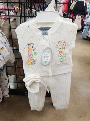 Discount Store «Fallas Discount Stores», reviews and photos, 122 E Olney Ave, Philadelphia, PA 19120, USA