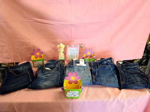 Thrift Store «Thrifty Bargains», reviews and photos, 1472 Bridge St, Yuba City, CA 95993, USA