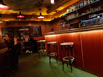 Atmosphère du Restaurant ou café La Montagne Sans Geneviève à Paris - n°8