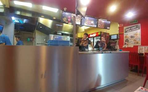 Domino's Pizza Davutpaşa image