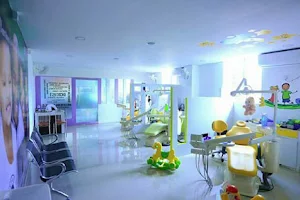 Dr Varun Nambiar's Dental Clinic and Orthodontic Centre image
