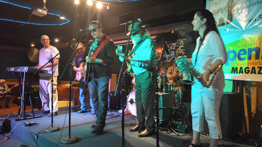 Restaurant «Rhythm House Dinner Club», reviews and photos, 16440 S Tamiami Trail #11, Fort Myers, FL 33908, USA