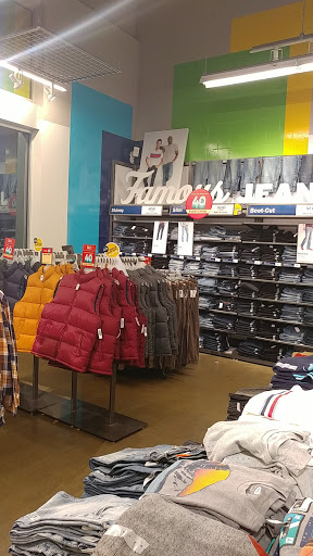 Clothing Store «Old Navy», reviews and photos, 30 International Dr S, Flanders, NJ 07836, USA