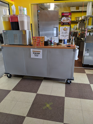 Car Wash «Valencia Car Wash», reviews and photos, 24233 Creekside Rd, Valencia, CA 91355, USA