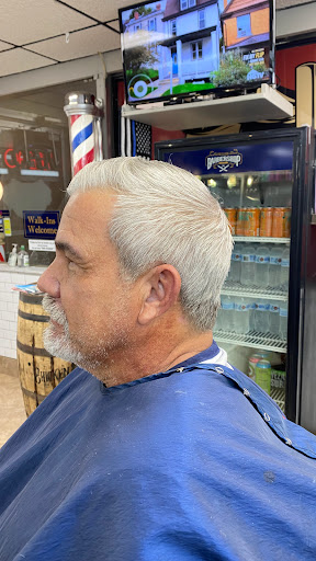 Barber Shop «Classic Barbers Shop», reviews and photos, 6226 S Dixie Hwy, South Miami, FL 33143, USA