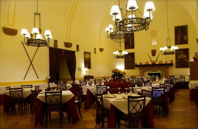 Restaurante Reyes de Aragón - Monasterio de Piedra, 50210 Nuévalos, Zaragoza, Spain
