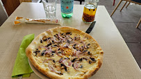 Plats et boissons du Pizzeria Happy Italy à Thyez - n°2