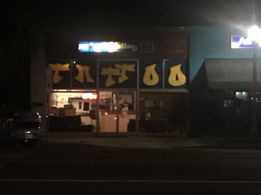 Tattoo Shop «Hall of Tattoos», reviews and photos, 328 E Main St, Norman, OK 73069, USA