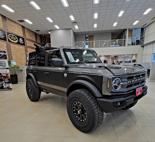 Car Dealer «Metropolitan Ford of Eden Prairie», reviews and photos, 12477 Plaza Dr, Eden Prairie, MN 55344, USA