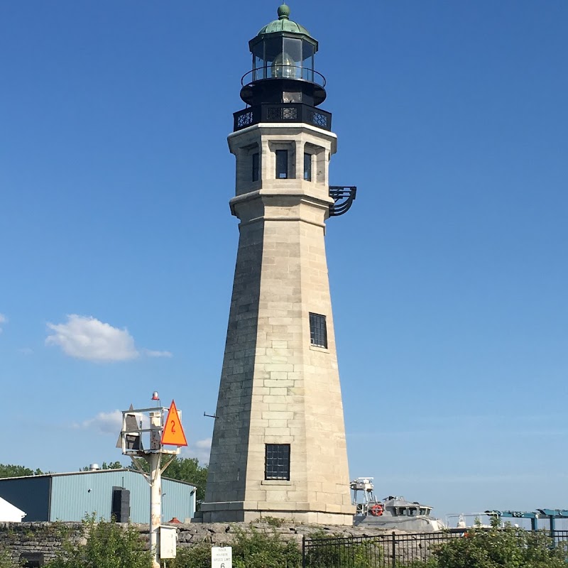 Buffalo Main Light