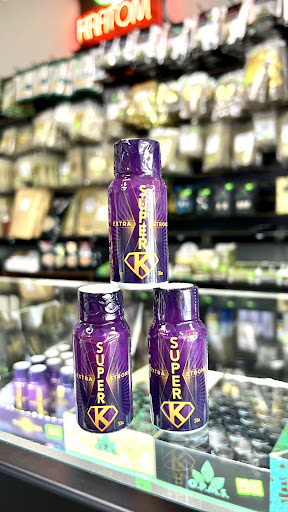 Tobacco Shop «Green Light Smoke Shop», reviews and photos, 466 Rayford Rd #104, Spring, TX 77386, USA