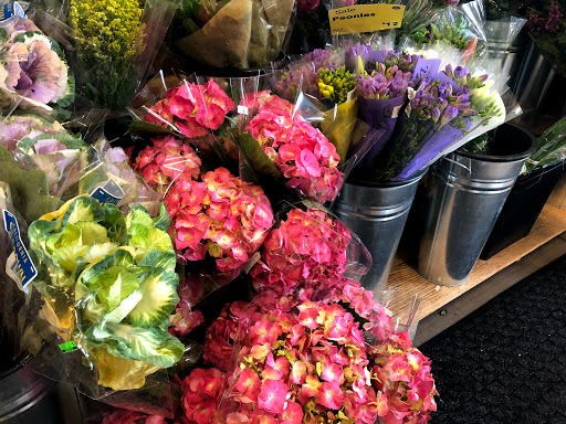 Grocery Store «Whole Foods Market», reviews and photos, 880 Main St, Melrose, MA 02176, USA