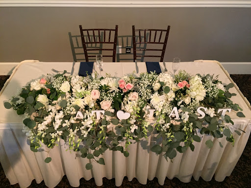 Florist «Illusion Florist & Events», reviews and photos, 12231 SE Stark St, Portland, OR 97233, USA