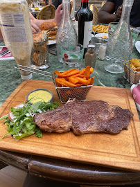 Steak du Restaurant de hamburgers La Factory Burger à Issy-les-Moulineaux - n°14