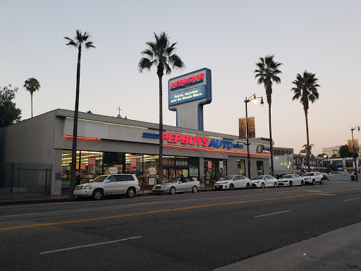 Auto Parts Store «Pep Boys Auto Parts & Service», reviews and photos, 6125 Hollywood Blvd, Hollywood, CA 90028, USA