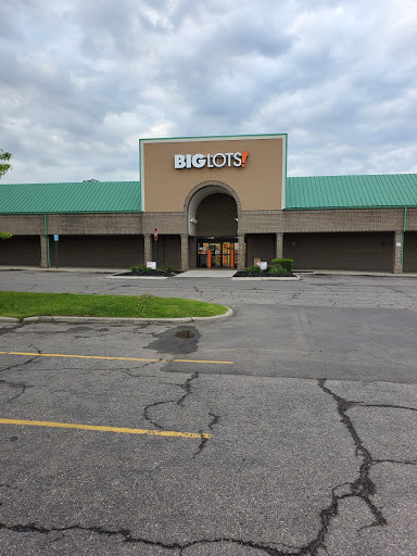 Discount Store «Big Lots», reviews and photos, 300 N Telegraph Rd, Pontiac, MI 48341, USA