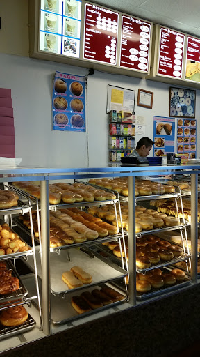 Donut Shop «Donut Bagel Cafe», reviews and photos, 750 Stony Point Rd, Santa Rosa, CA 95407, USA