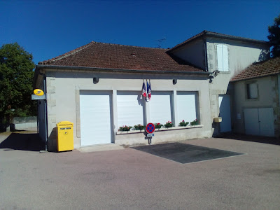 Mairie de Saint-Barthélemy-de-Bussière à Saint-Barthélémy-de-Bussière