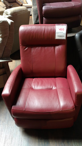 Furniture Store «Living Spaces - Van Nuys», reviews and photos, 14400 Arminta St, Panorama City, CA 91402, USA