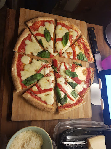 Reviews of Pizza Hawker in Glasgow - Pizza
