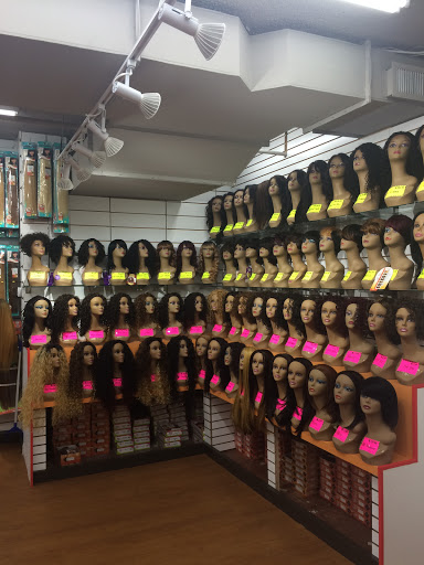Beauty Supply Store «La Bella Beauty Supply», reviews and photos, 2136 3rd Ave, New York, NY 10035, USA